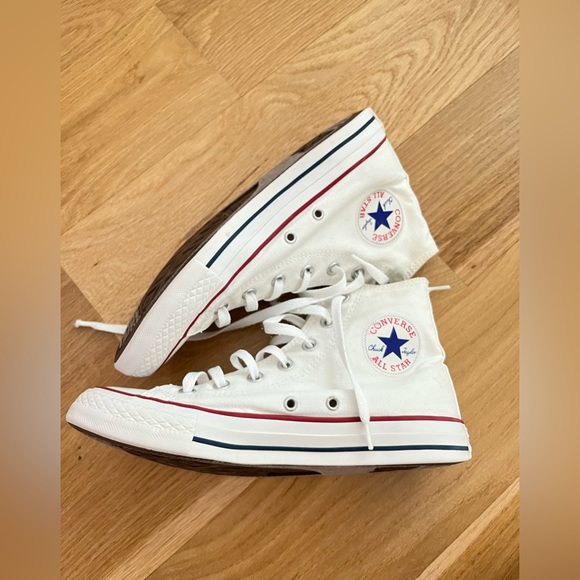 Converse Shoes - white hightop converse womens 8